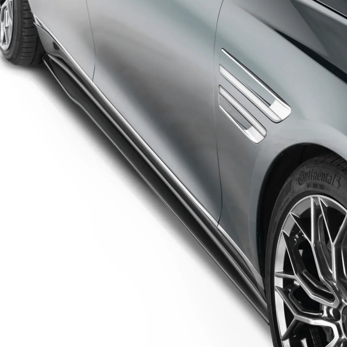 GENESIS G80 (RG3) CARBON FIBER SIDE SKIRTS V2