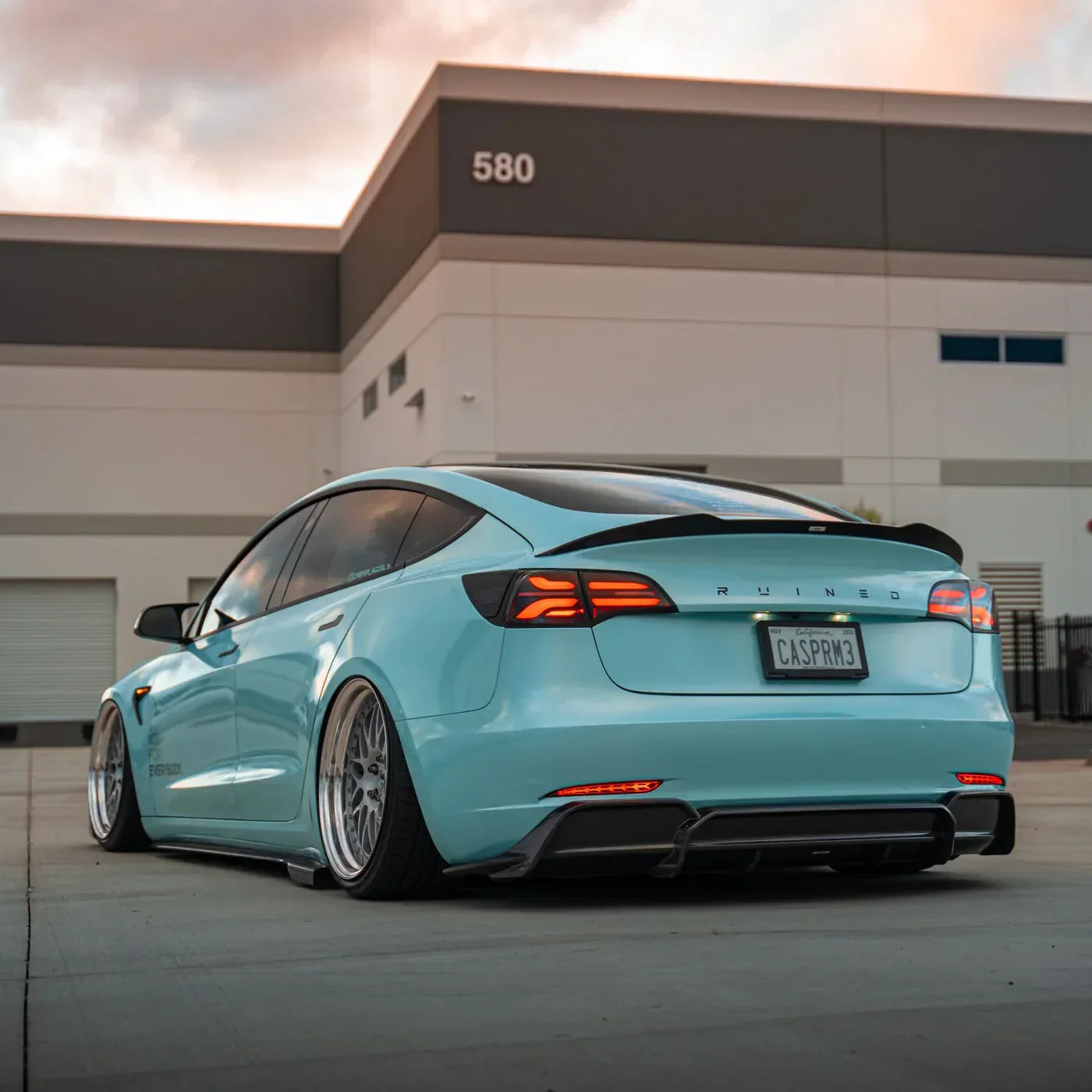 TESLA MODEL 3 CARBON FIBER SPOILER V2