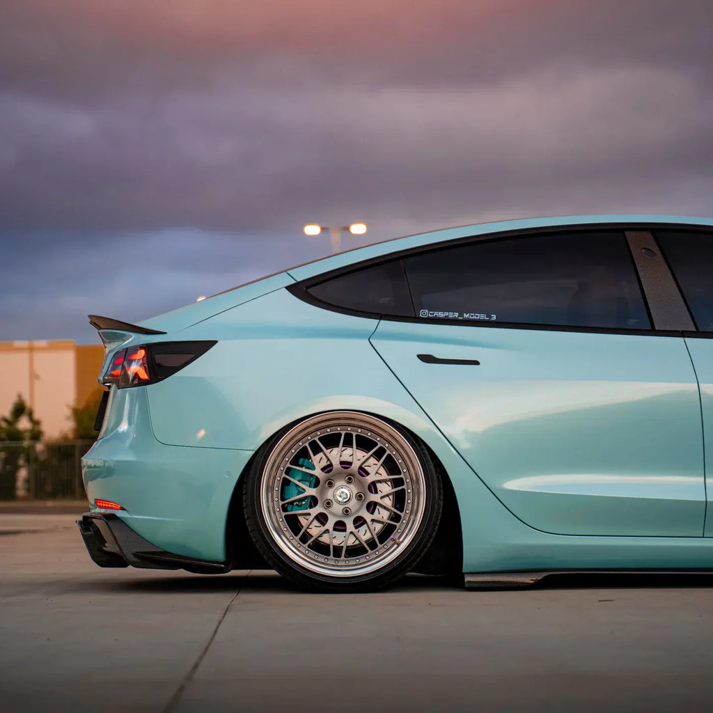 TESLA MODEL 3 CARBON FIBER SPOILER V2