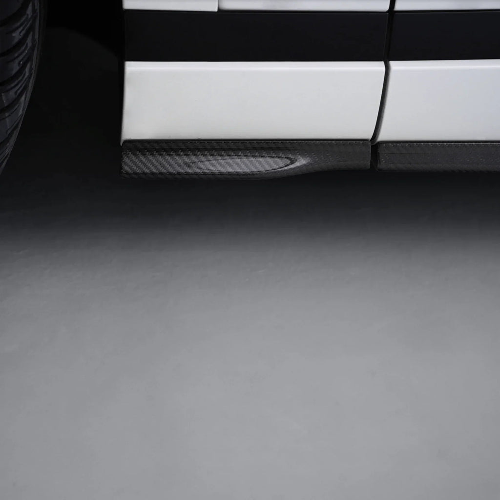 GENESIS GV70 CARBON FIBER SIDE SKIRTS