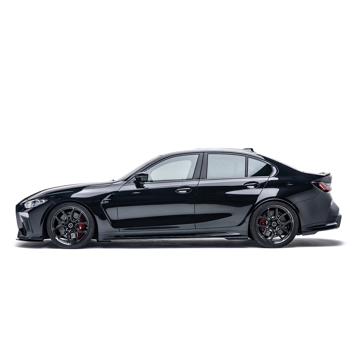 BMW G80 M3 PREPREG SIDE SKIRTS