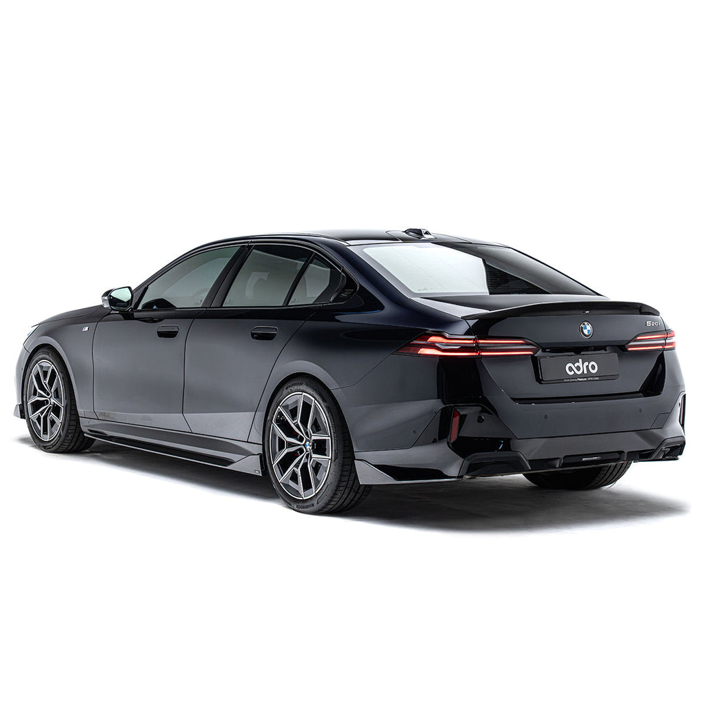 BMW G60 5-SERIES CARBON FIBER SIDE SKIRTS