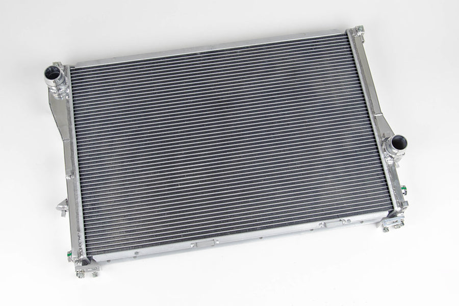 CSF #7064 BMW E39 M5 / 540i (MT) High-Performance All-Aluminum Radiator