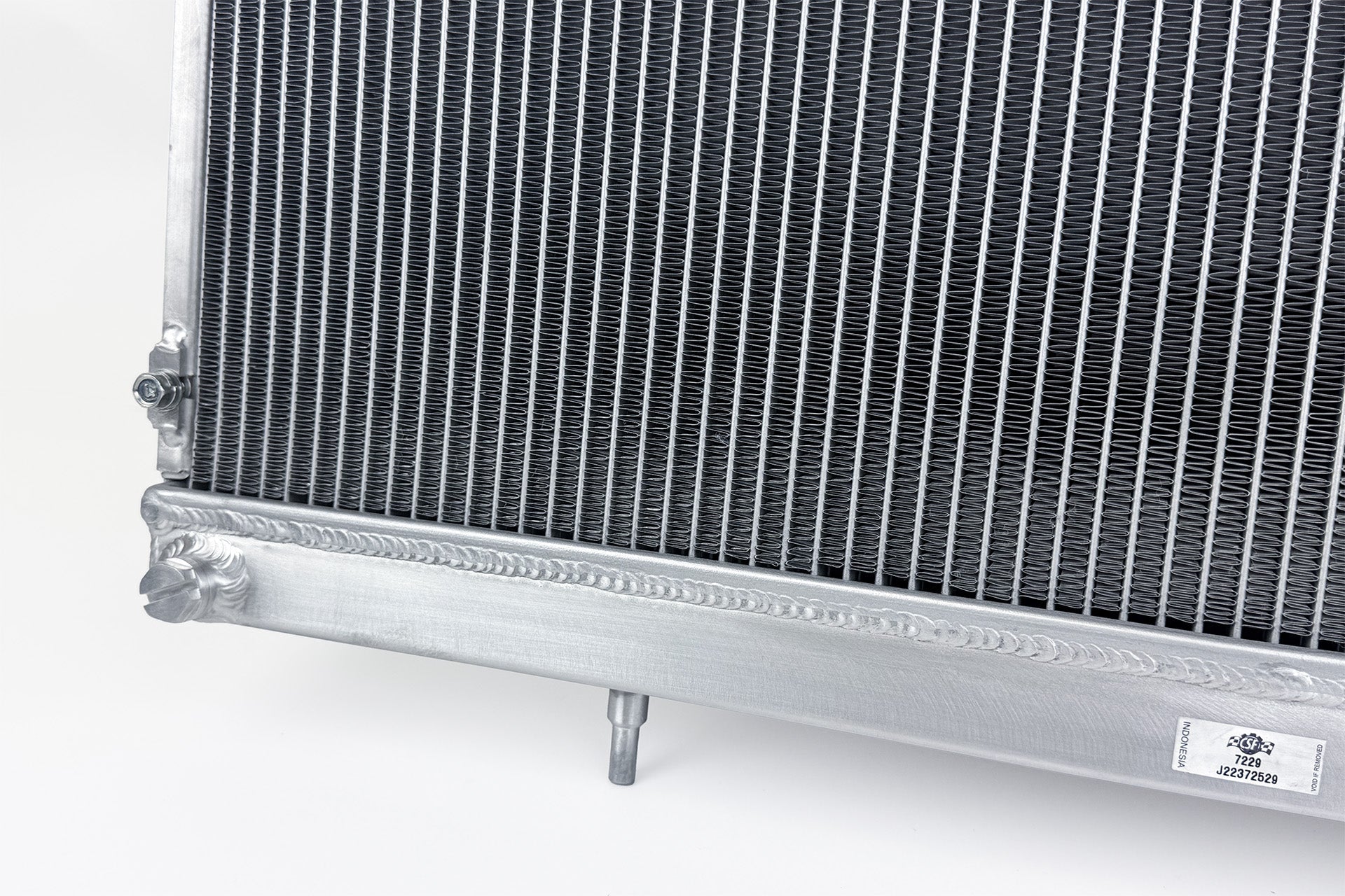 CSF #7229 R32 Skyline GT-R/GTS High-Performance All-Aluminum Radiator - Silver