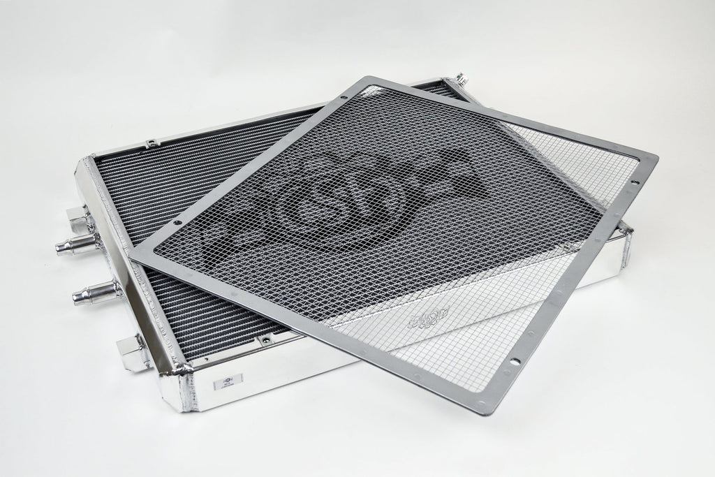 CSF #8075 BMW F8X M3/M4 Front Mount Heat Exchanger w/ rock guard - Silver