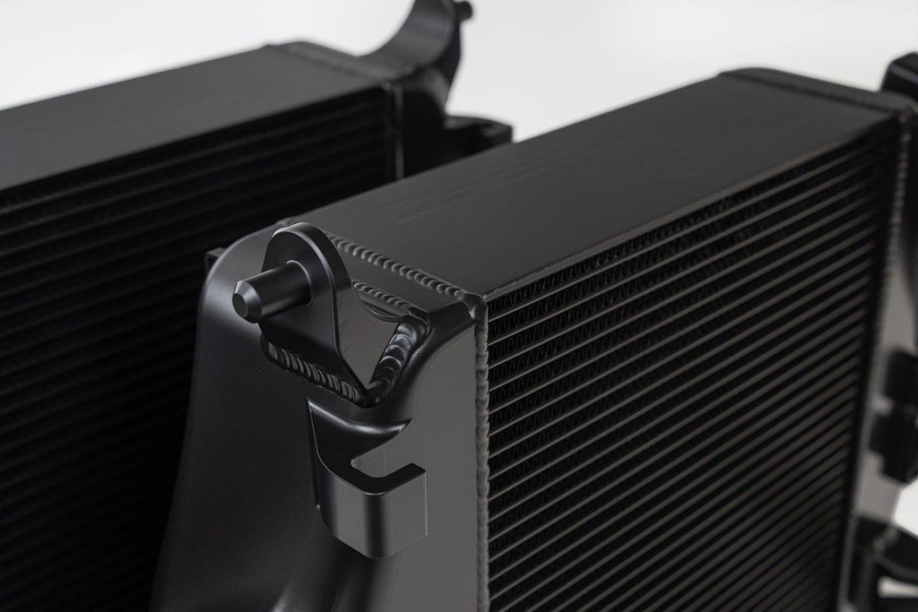 CSF #8211 Lamborghini Urus / Audi RS Q8 Twin Intercooler Set - Thermal Dispersion Black