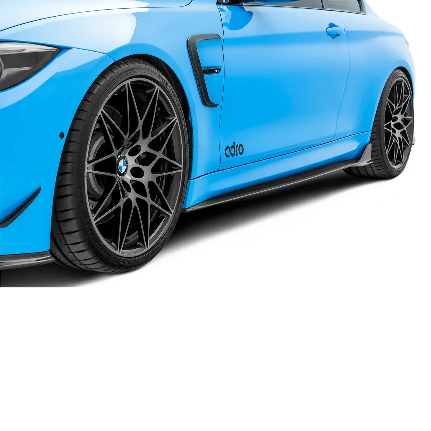 BMW F82 M4 CARBON FIBER FENDER COVERS