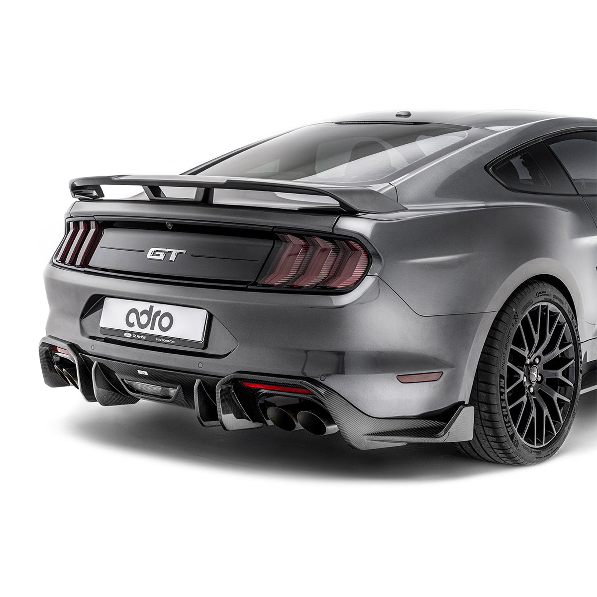 FORD MUSTANG CARBON FIBER REAR DIFFUSER