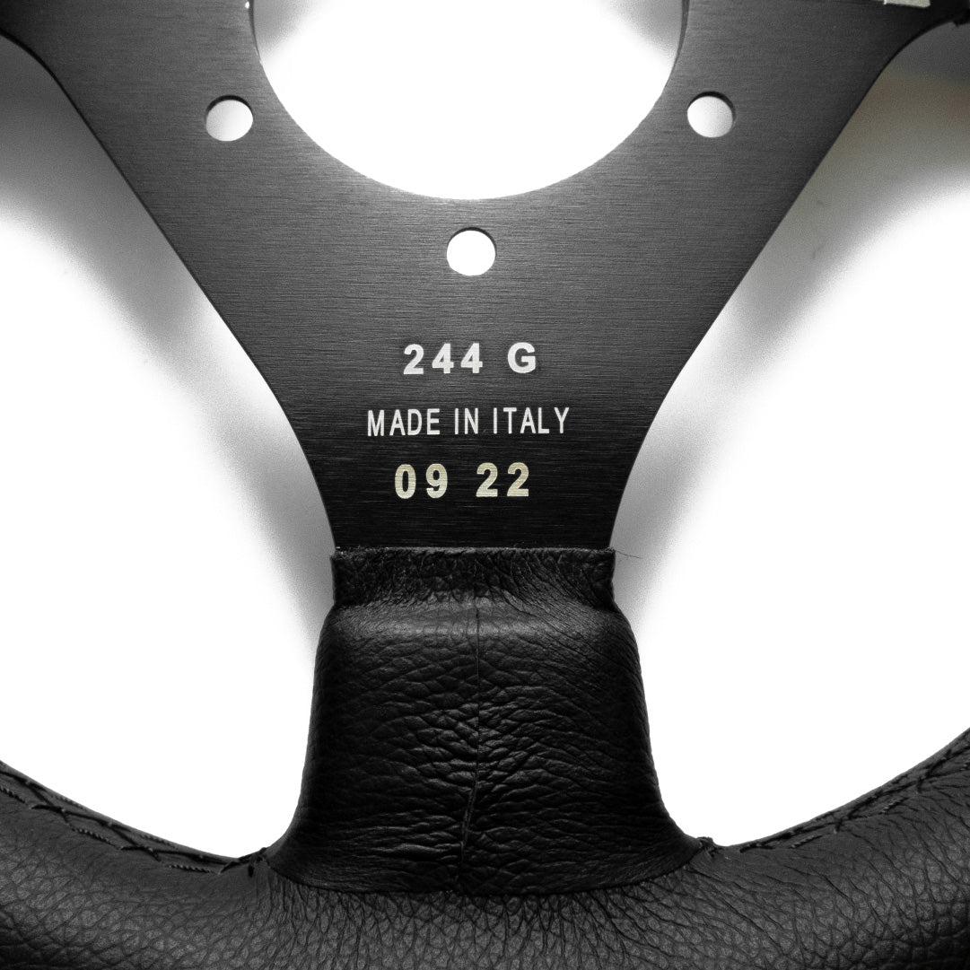 OMP Trecento Liscio Steering Wheel - Black Leather Black Spokes 300mm
