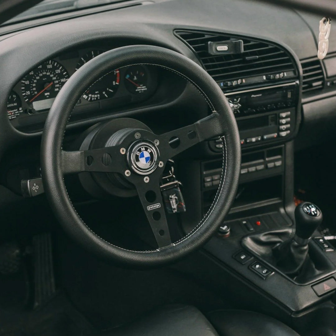 MOMO Prototipo Steering Wheel & Hub Adapter Boss Kit For BMW E36