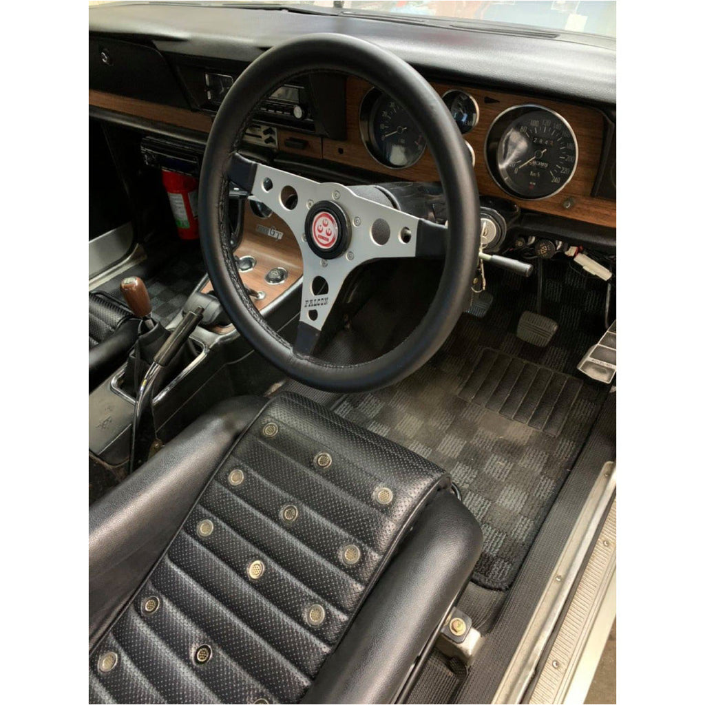 RS Watanabe Falcon Steering Wheel Silver